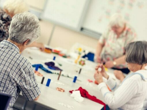 5 Creative Projects for Dementia Patients