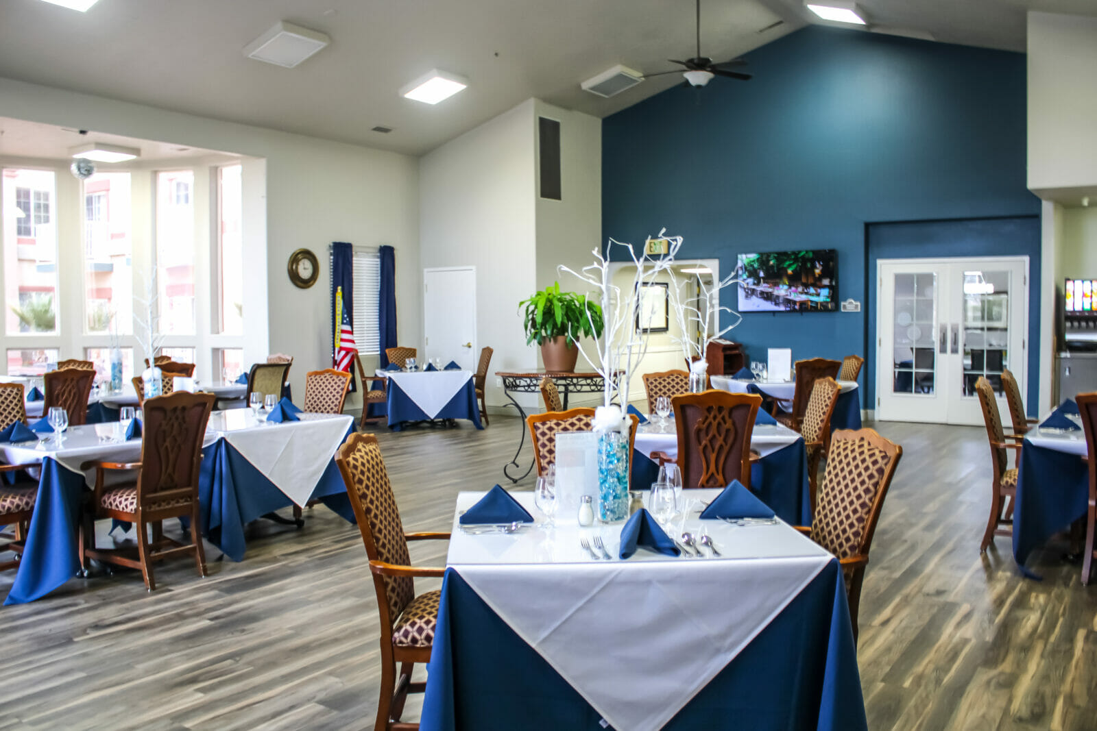 Southgate Senior Living St. George Utah Assisted Living and Memory Care open dining room for all day dining