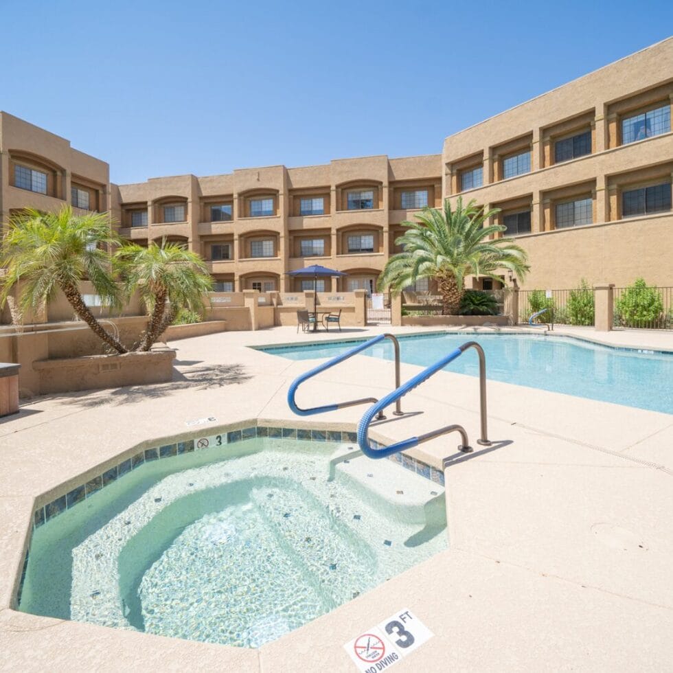 Assisted Living, Memory Care & Short-Term Care in Glendale, AZ