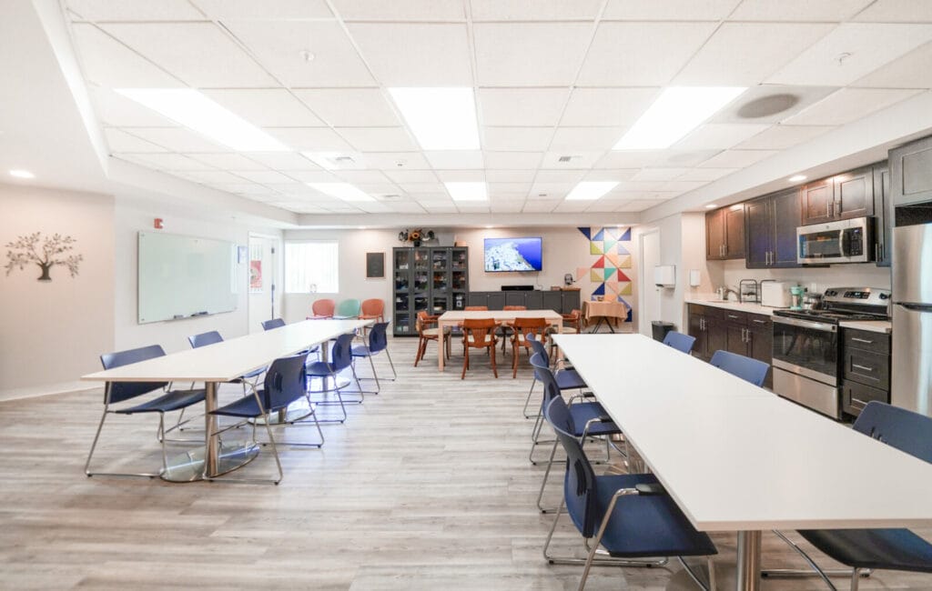 An activities room at Overlake Terrace