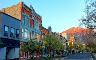 10 Great Restaurants near Courtyard at Jamestown in Provo, Utah