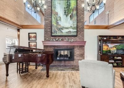Farrington Court Assisted & Senior Living in Kent, WA