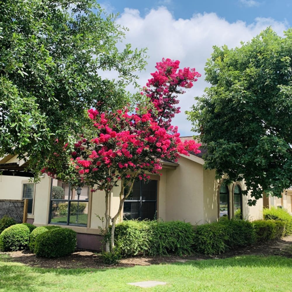 Copper Creek Senior Living South Jordan Utah front entrance at sunset