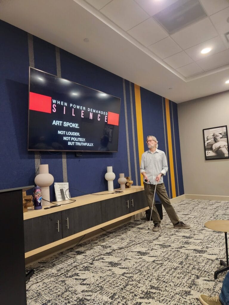 Acoya Cherry Creek Senior Living in Denver resident teaches an art lesson