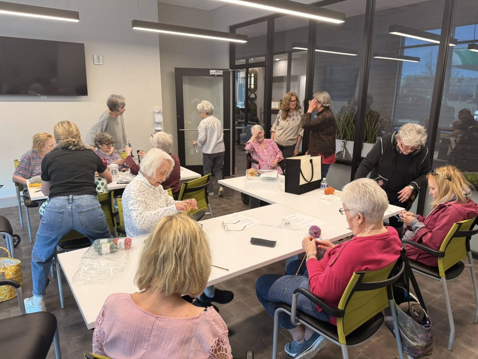 Acoya Cherry Creek seniors in Denver work on craft projects