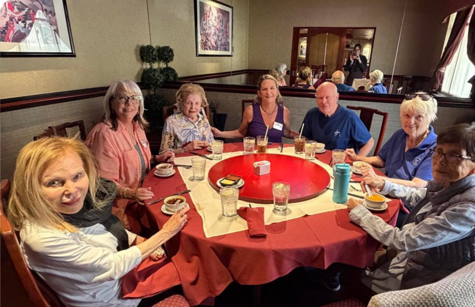 Acoya Cherry Creek Seniors out to lunch